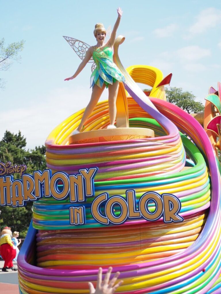 Tokyo Disneyland parade harmony in color