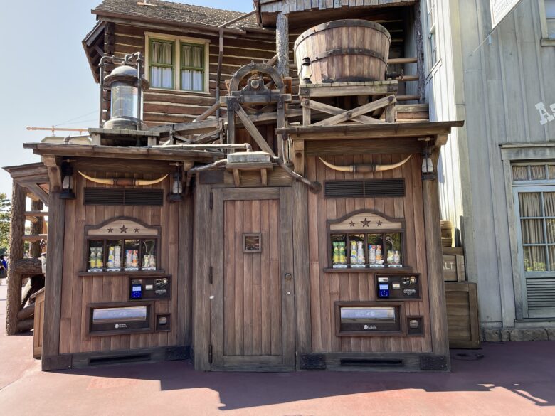 vending machine in Tokyo Disneyland