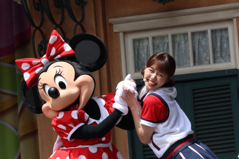 Tokyo Disneyland show jamboree Mickey let's dance!