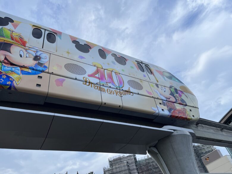 Tokyo Disneyresort Disneyresort line 40th wrapping