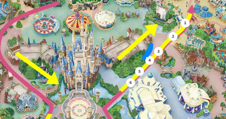 Tokyo Disneyland 
Halloween parade Spooky “Boo!” Parade stop area map