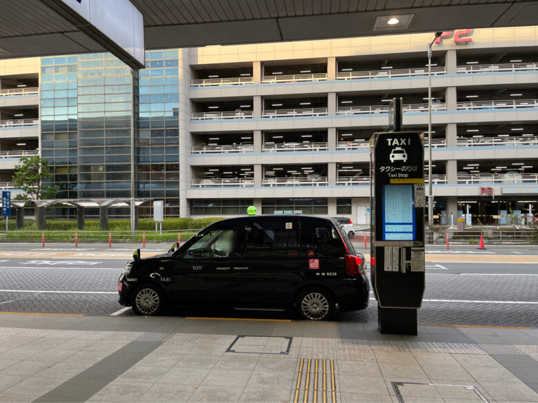 Taxi stop in Haneda airport
