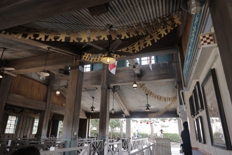 Tokyo Disneysea village greeting place