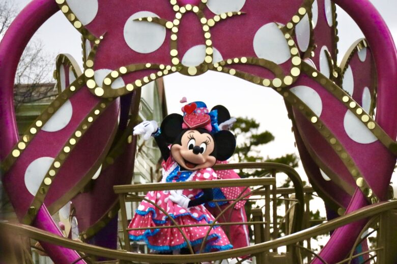Tokyo Disneyland parade Minnie @ Funderland