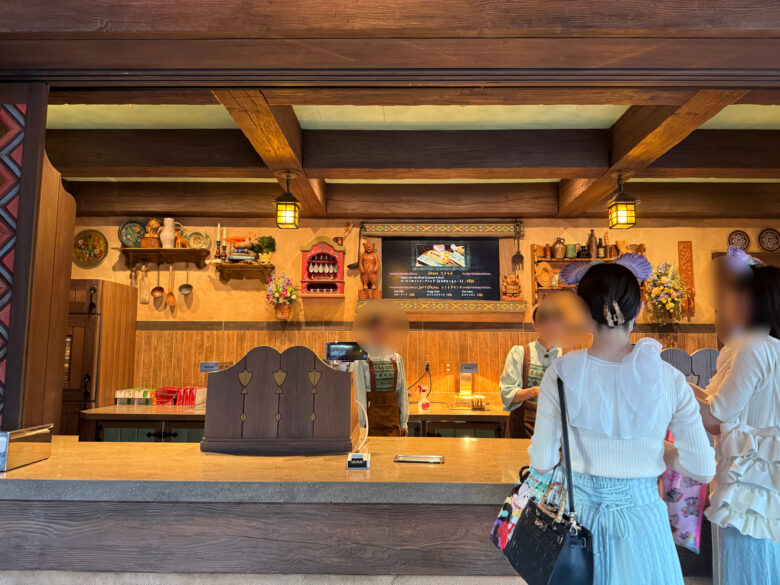 Tokyo Disneysea fantasy springs restaurant Oken's Ok Food
