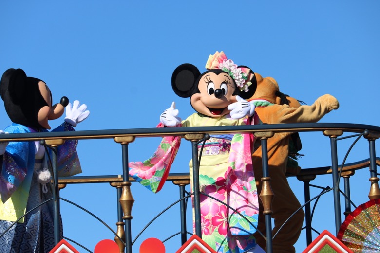 過去の東京ディズニーシーのニューイヤーズ・グリーティングで撮影したミニー